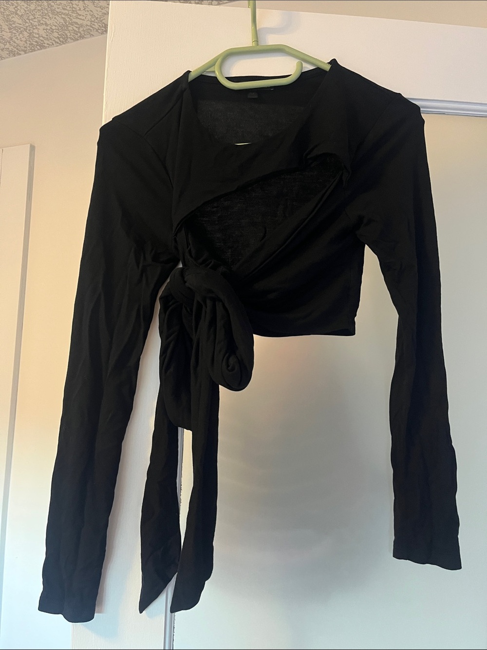 Fashion Nova Black Long-Sleeve Wrap Tie Crop Top